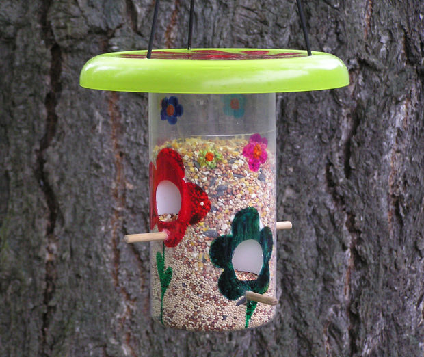 plastic bird feeder