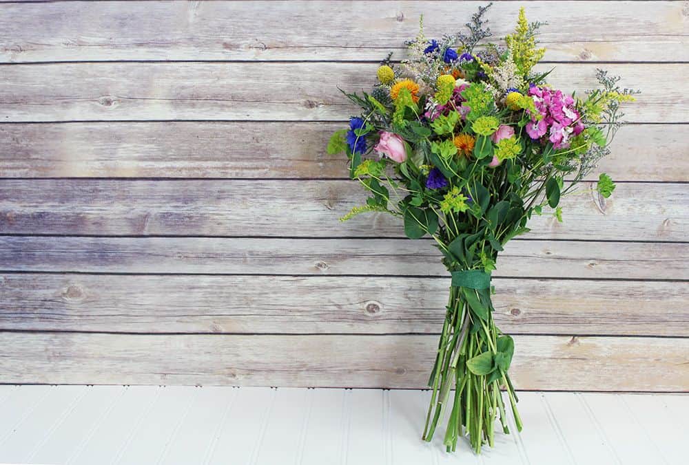 how to make a wildflower bouquet - final