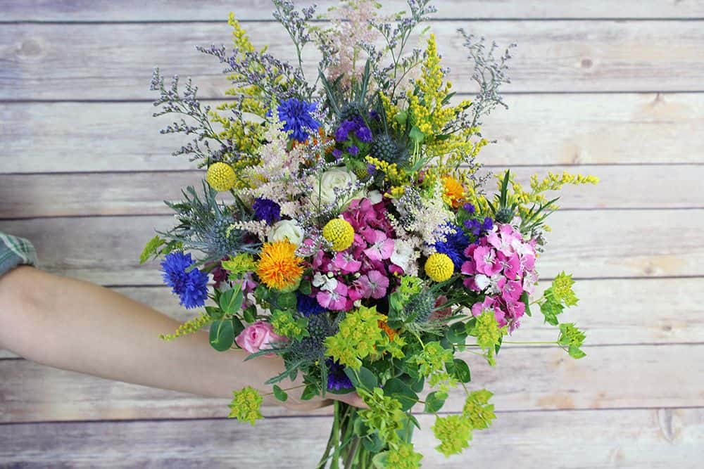 how to make a wildflower bouquet - last bunch 1000